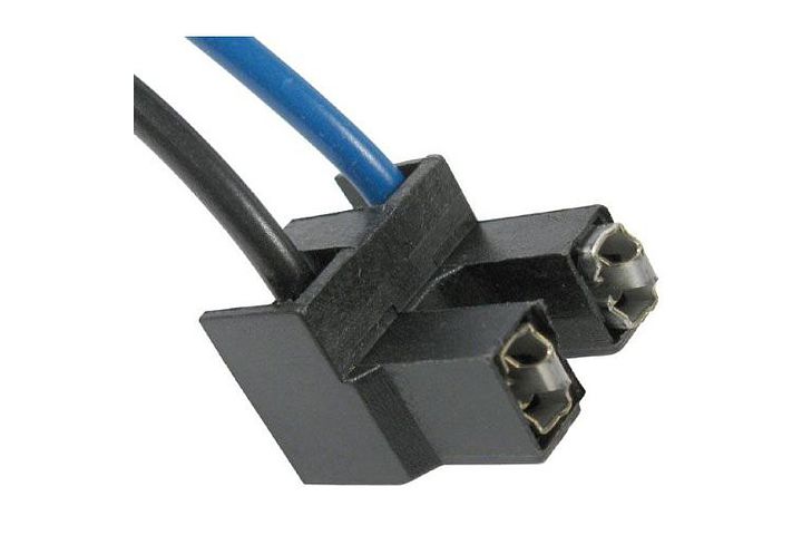 2-Wire Universal H7 Halogen Bulb Headlight Connector.