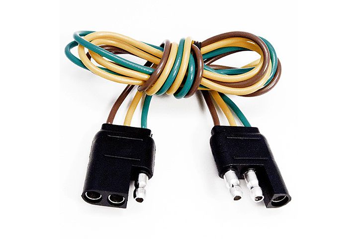 thumbnail image 2 of 2-Pole Flat Molded Trailer Loop Connector – Pin Conductor 2 of 3