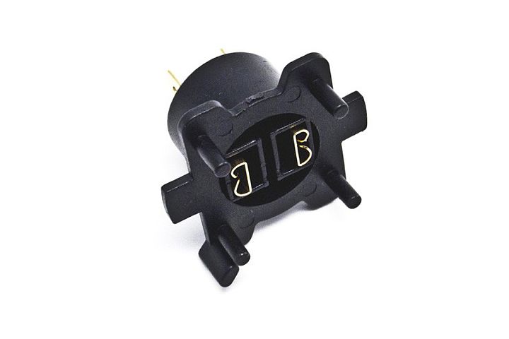 Universal H7 Halogen Bulb Headlight Socket.